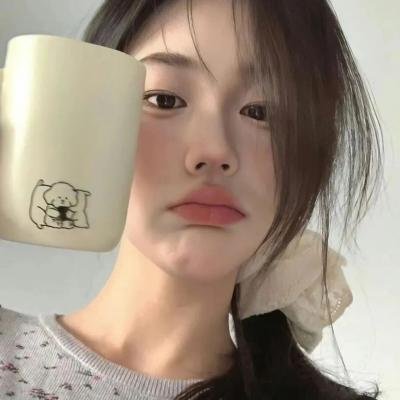 莫斯科来的香烟女孩